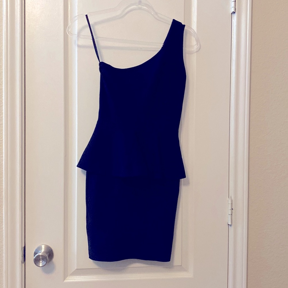 BCBGMAXAZRIA Blue One Shoulder Peplum Mini Dress - Size XS